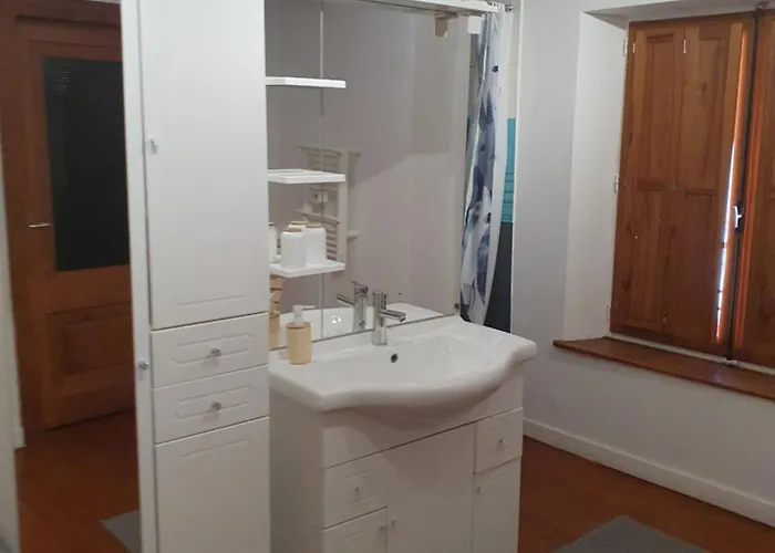 Des Luthiers 別荘 Mirecourt